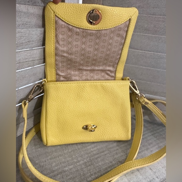 NEW•CHARMING CHARLIE•Limoncello Mellow Yellow Crossbody/Clutch - Picture 7 of 12